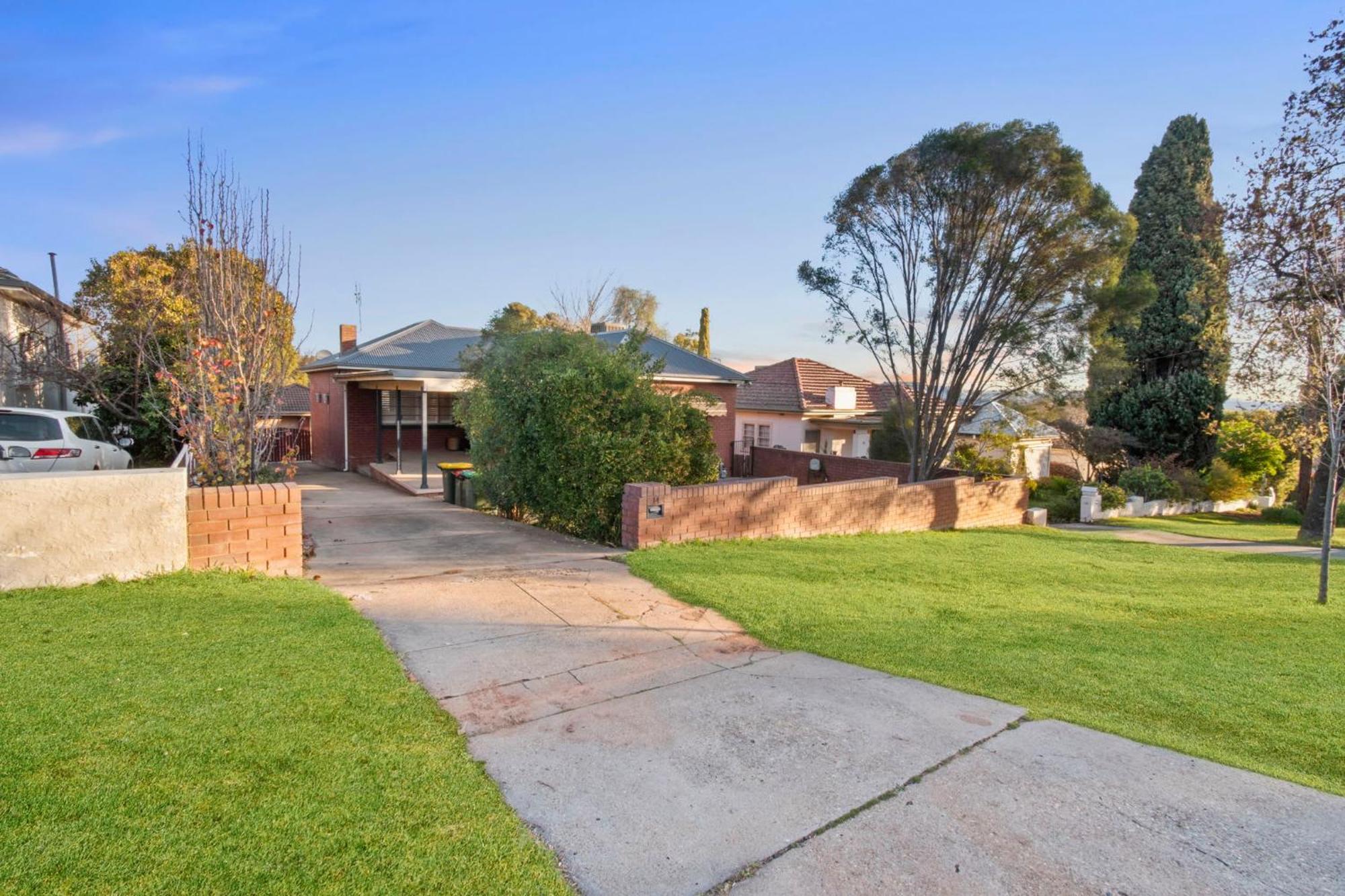 Little Sunshine - Family Friendly, Near Cbd Villa Wagga Wagga Exterior photo